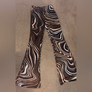 SHEIN XS flared leggings brown marble
